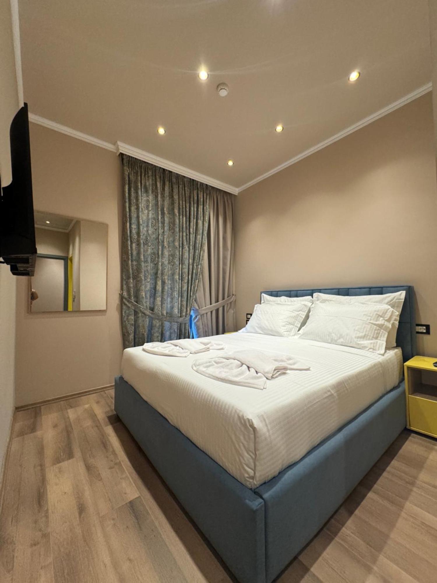 Hotel Gjika Tirana Buitenkant foto