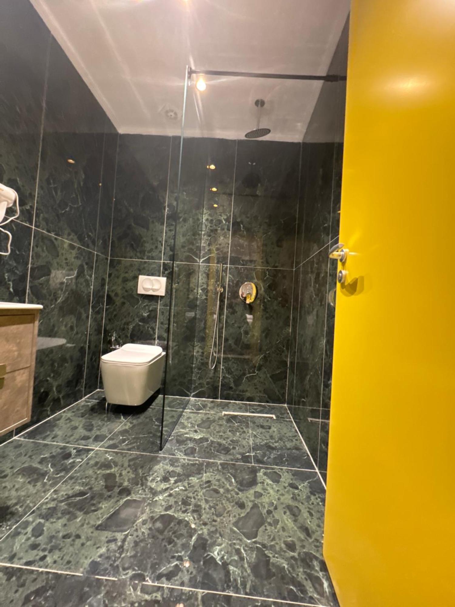 Hotel Gjika Tirana Buitenkant foto